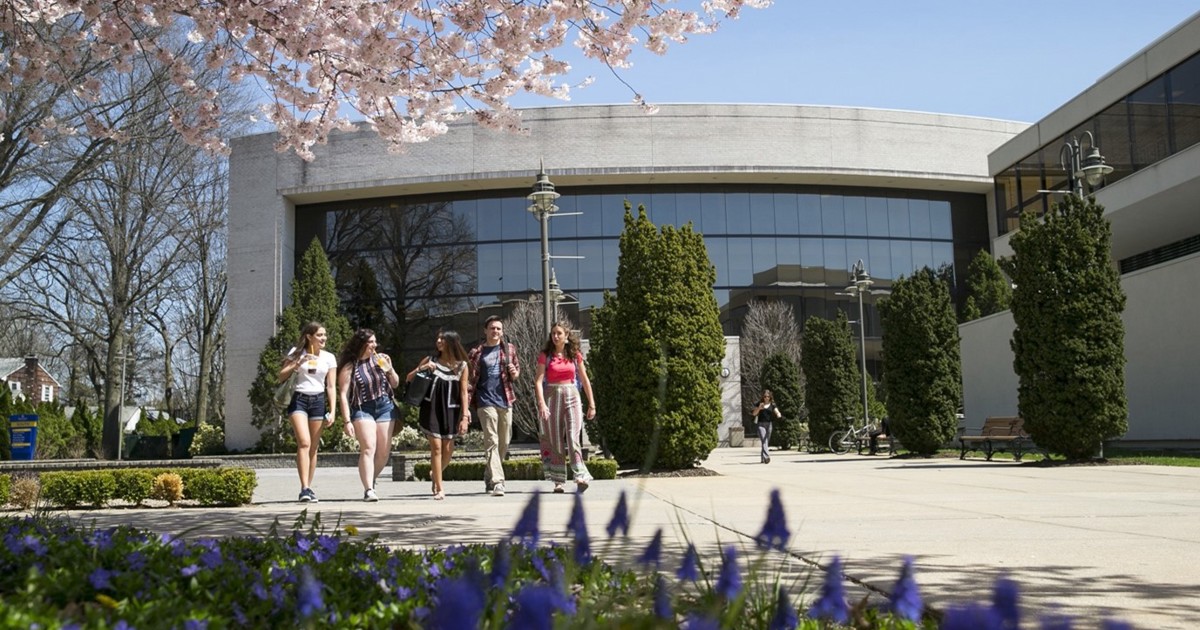 into-university-partnerships-pass-program-helps-more-than-2000-us