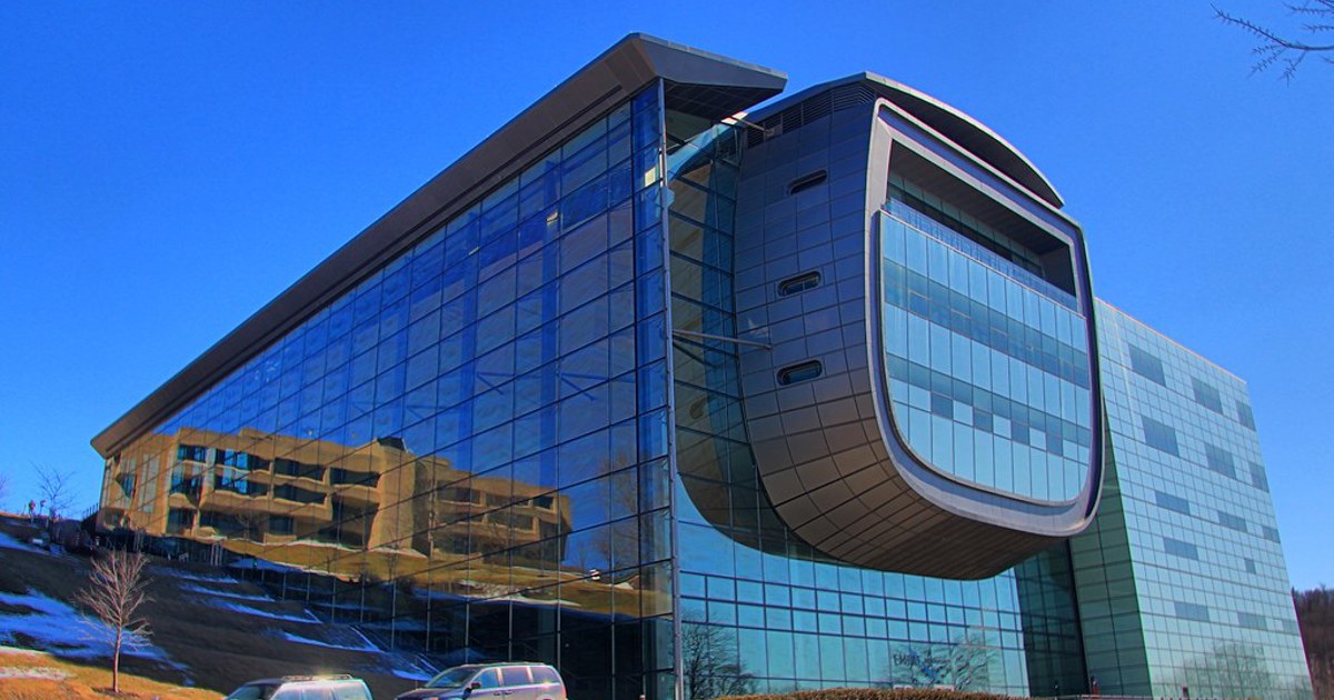 INTO Partners with RPI to Open Global STEM Opportunities