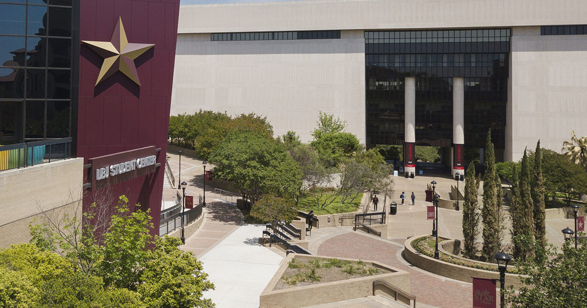 INTO and TXST announce new student recruitment partnership.